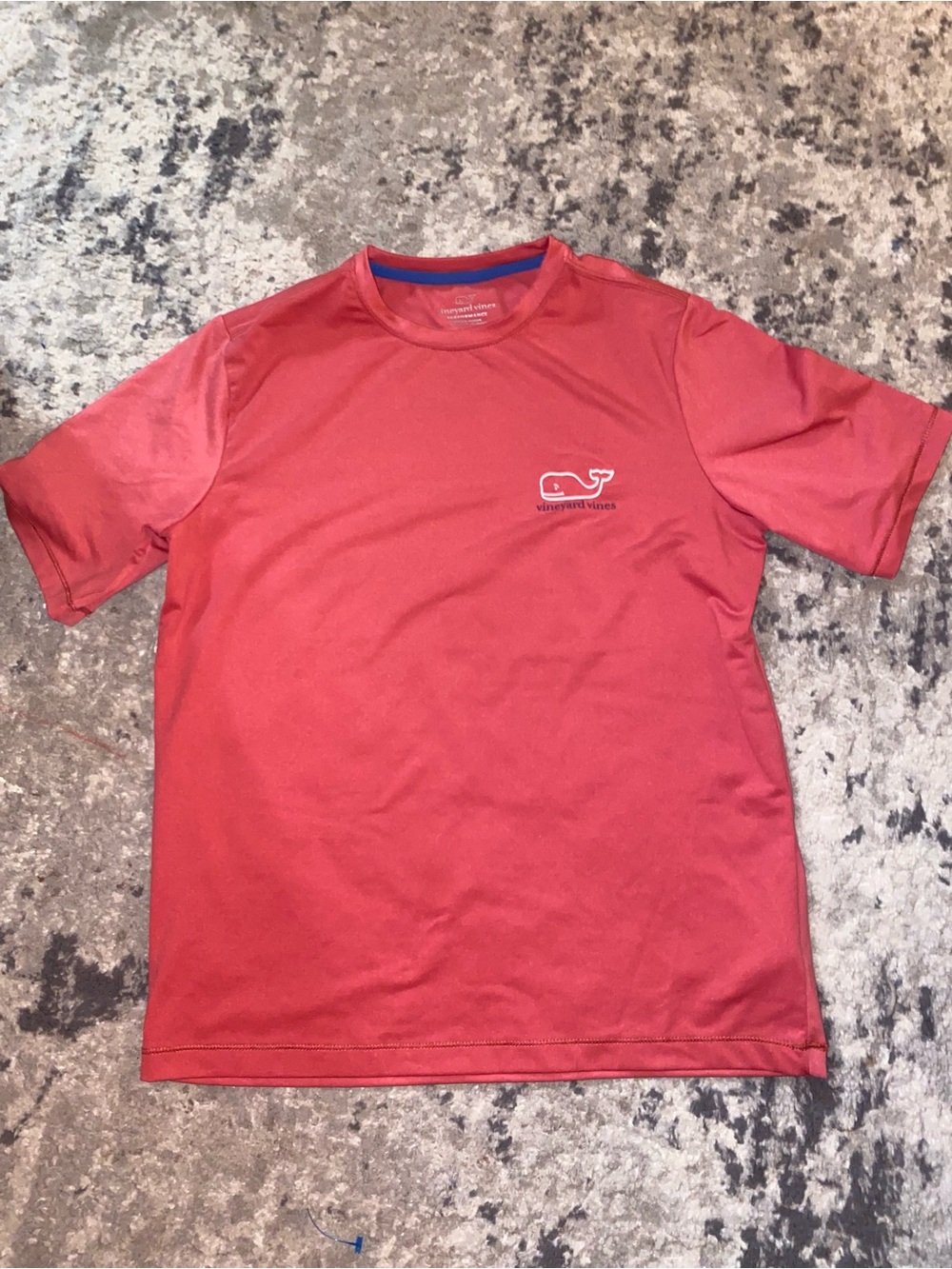 Vineyard Vines boys Red Short Sleeve Crew Neck Tee athletic